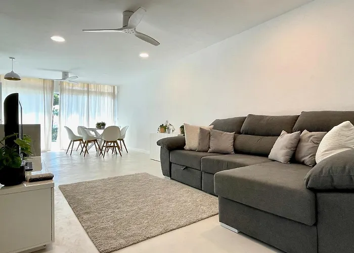 White Dream Near The Sea 3bed By Solrentspain Apartment Fuengirola