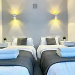White Dream Near The Sea 3bed By Solrentspain Apartment *